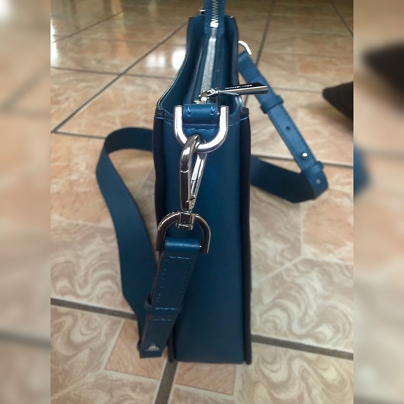 Mk Purse - Picture 6 of 7